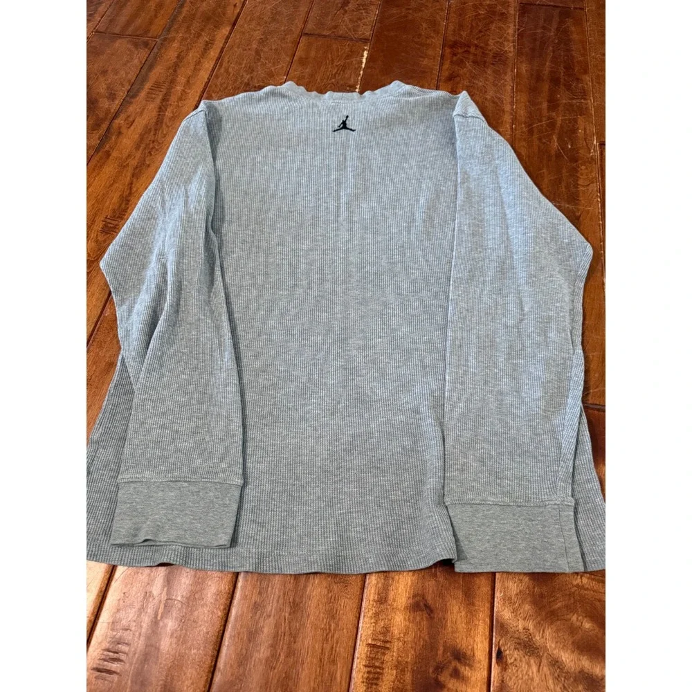 Jordan long sleeve